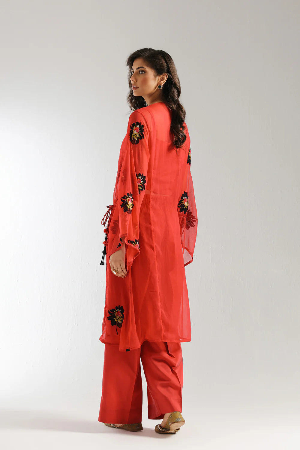 ETHNIC EMBROIDERED SUIT